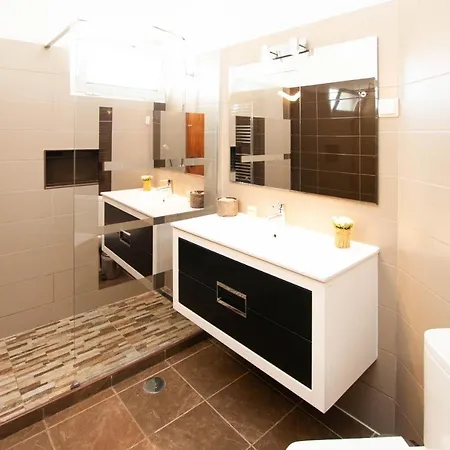 Villa 7 Oura By Ocvillas